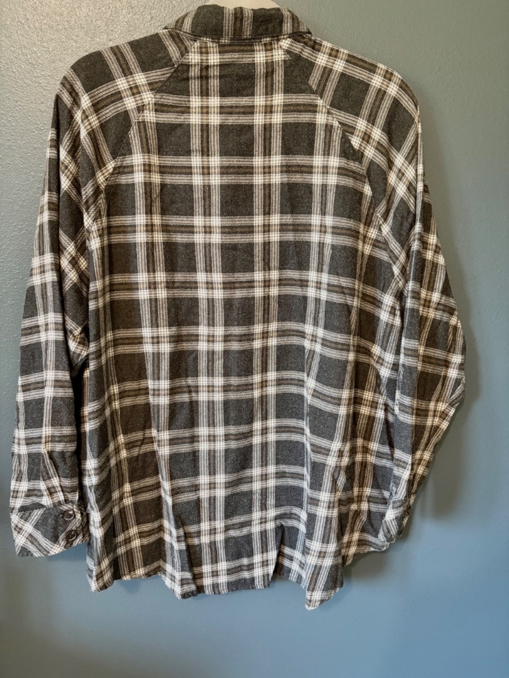 Wild Fable Grey Flannel Button-UP - Picture 3 of 4